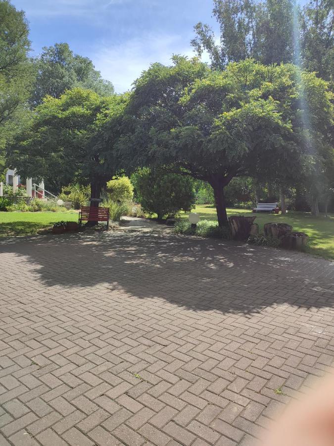 The Fairway Guesthouse Senekal Exterior photo